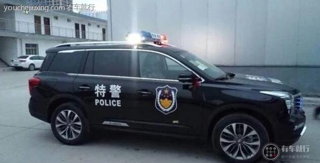 中国特警开的什么车